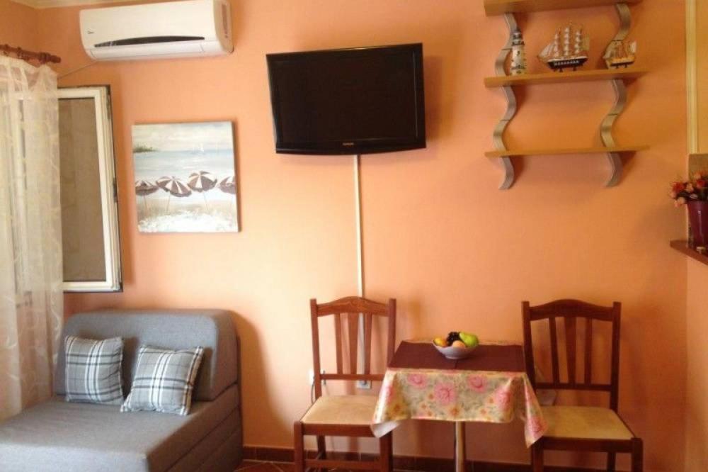 Studio-apartment Ines Budva